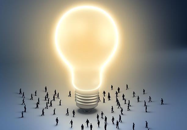 美联储预计明年降息75基点，美股美债黄金拉升