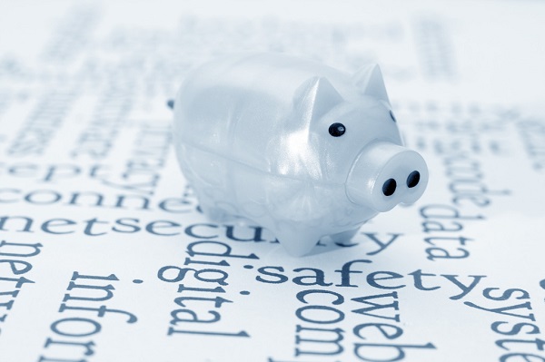 “鹰派”的美联储与鸽派的市场