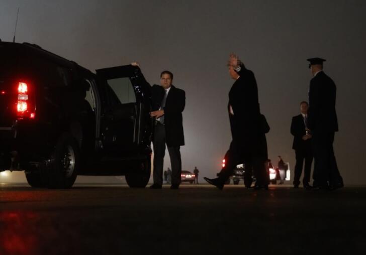 华尔街屏息以待中期选举结果